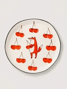 Тарелка ручной работы Ким керамика с бортиком Лис с вишней, белая, 17 см