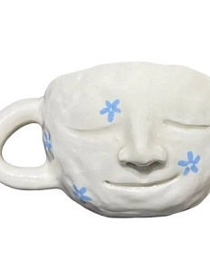Кружка ручной работы с синими цветочками «Лицо» , керамика, 250 мл