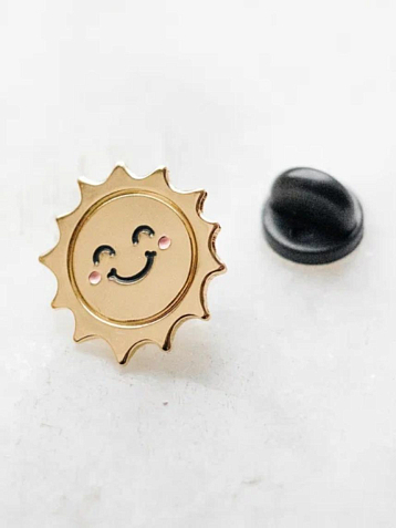 Металлический пин WAF WAF «Счастливое солнышко», фото 1.