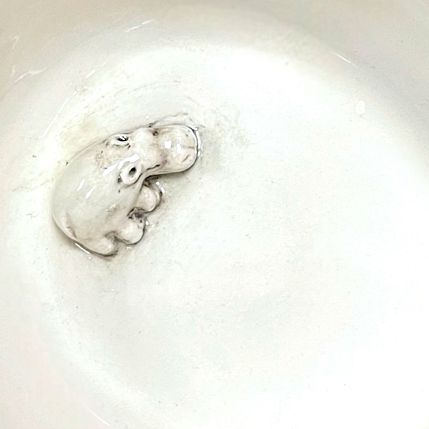 Миска ручной работы с фигуркой внутри Бегемотик, розовая, керамика, 11 см, фото 3.