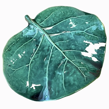 Тарелка ручной работы Керумбия в форме листа «Морской виноград», керамика, фото 1.