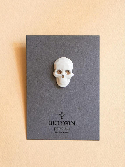 Брошь ручной работы Bulygin «Череп полигональный», бело-серебристая, фарфор, фото 4.