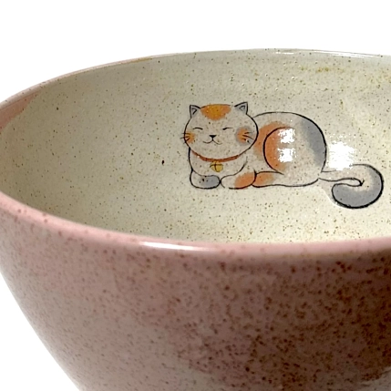 Глубокая тарелка ручной работы Керемет «Трехцветная кошечка», розовая, керамика, 15,5 см, фото 3.