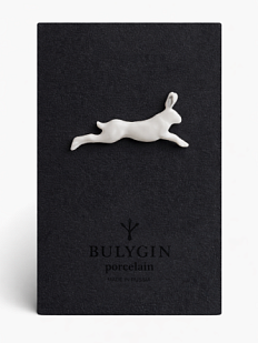Брошь ручной работы Bulygin «Заяц», бело-серебристая, фарфор