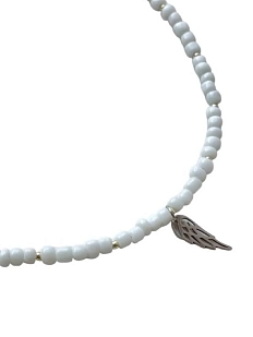 Чокер ручной работы с крылом, бисер, белый