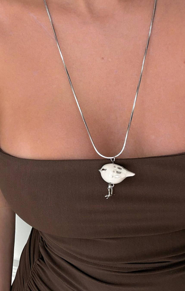 Подвеска ручной работы РУКИ В ГЛИНЕ с птичкой, серебристая, фарфор, фото 4.