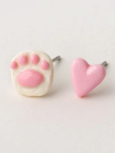 Серёжки-гвоздики Радость Рядом «Лапка и сердце», полимерная глина, розовые