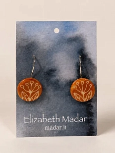 Серьги Elizabeth Madar с цветочным орнаментом, круглые, керамика, оранжевые