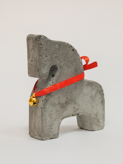 Бетонная статуэтка «Лошадка», серая, фото 1.