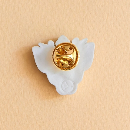 Брошь ручной работы Фарфор Булыгина «Королева кошек», бело-серебристая, фото 5.