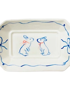 Блюдце ручной работы Домик на дереве «Кролики», керамика, 14 см