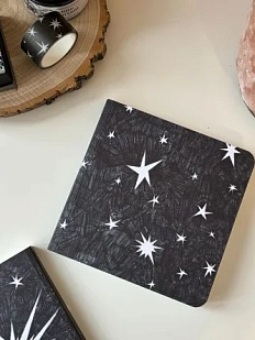 Блокнот Апрельское утро «Звёзды» в точку, 13 х 13 см, 60 листов, чёрный