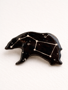 Брошь ручной работы Космическая медведица, чёрная, керамика