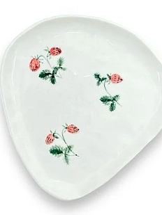 Блюдце ручной работы Верба керамика Земляника, керамика, 14 см