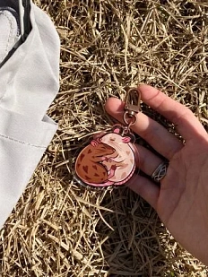 Брелок Апрельское утро «Крысы», акрил