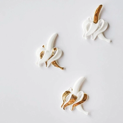 Брошь ручной работы Фарфор Булыгина «Банан», бело-золотистая, фото 6.