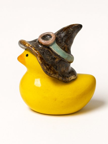 Керамическая фигурка Уточка в ведьминской шляпе, 7 см, фото 2.