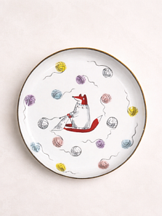 Тарелка ручной работы с бортиком Лис и клубочки пряжи, белая, 17 см