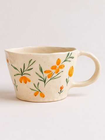 Кружка ручной работы «Тыквы, цветы и облепиха», белая, керамика, 400 мл, фото 1.