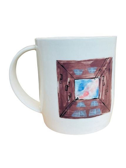 Кружка ручной работы сувенирная «Двор-колодец», полуфарфор, 350 мл, фото 1.
