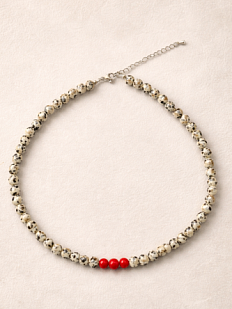 Чокер из далматиновой яшмы с красным камнем Migette