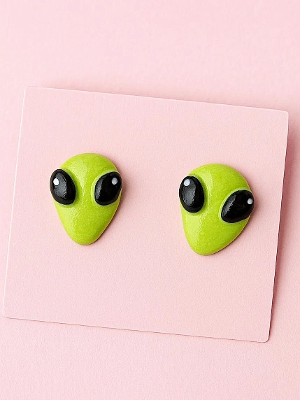 Серёжки-гвоздики Радость Рядом «Инопланетянин», полимерная глина, зеленые, фото 2.