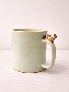 Кружка ручной работы цилиндр с фигуркой на ручке «Котик», светло-зеленая, 380 мл