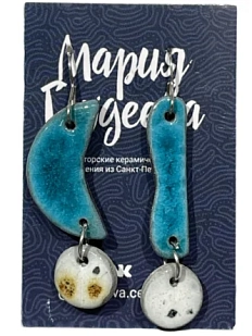 Серьги Мария Гордеева асимметричные составные, керамика, синие с белым