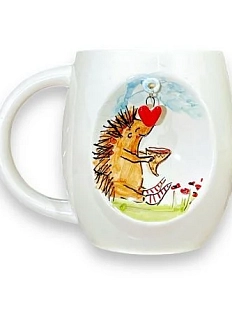 Кружка ручной работы Ёжик в носочках с подвеской сердечком, керамика, 300 мл