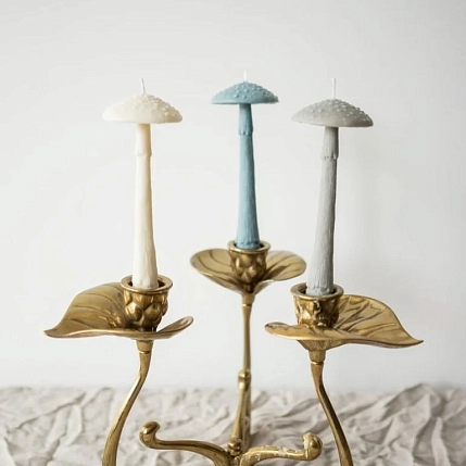 Свеча «Гриб Мухомор» сизого цвета, фото 5.