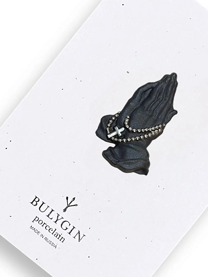 Брошь ручной работы Фарфор Булыгина «Молитва», чёрно-серебристая, фото 2.