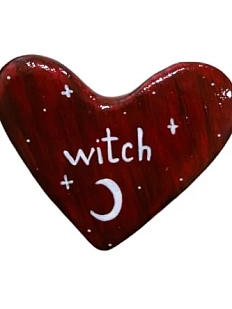 Брошь ручной работы Сердце с надписью «Witch», бордовая, полимерная глина