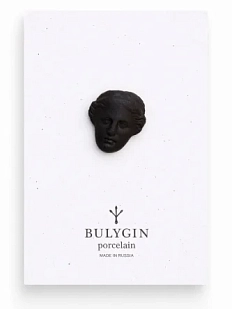 Брошь ручной работы Фарфор Булыгина «Венера», чёрная