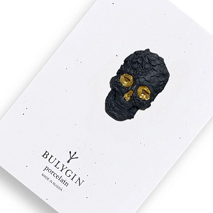 Брошь ручной работы Фарфор Булыгина «Череп» малая, чёрно-золотистая, фото 4.