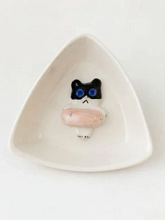 Тарелка треугольная АН2К с фигуркой внутри Котик-пончик, розовый, керамика, 13 см