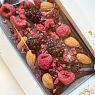 Шоколад тёмный с ежевикой, вишней, малиной и миндалем, превью фото 2
