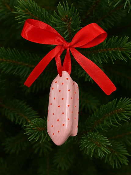 Ёлочная игрушка конфета в горошек сиренево-красная, белая керамика, фото 3.