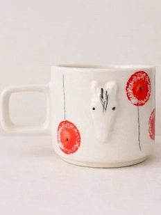 Кружка ручной работы Мария Гордеева с фигуркой «Лошадка» с цветами, белая, полуфарфор, 250 мл