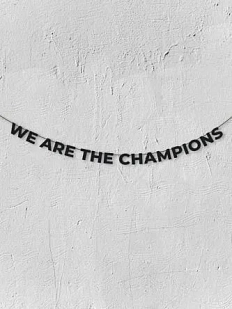 Бумажная гирлянда из букв Магия букв «We are the champions», чёрная, картон, 240 г/м²