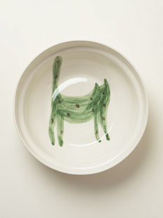 Тарелка ручной работы Донышко-горлышко «Кот Краш Зеленый», белая, керамика