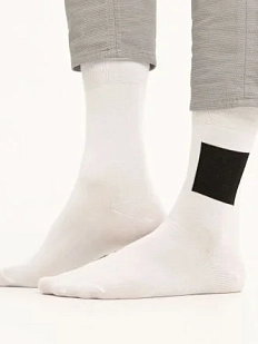 Носки «Чёрный квадрат», р-р 38-41, белые