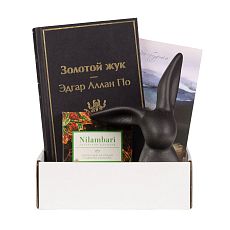 Подарочный набор со статуэткой зайца, книгой «Золотой жук» и шоколадом