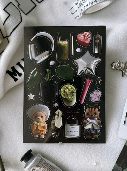 Стикерпак Опрокинутый лес «Предметы green», А6, фото 1.