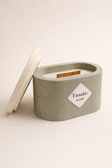 Интeрьерная свеча «Цветок каннабиса», соевый воск, большая, фото 1.