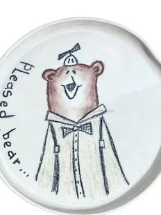 Тарелка ручной работы «Pleased bear в комбинезоне», керамика, 17 см