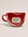 Кружка ручной работы Тата вытворяет/NF ceramics «Королева b**at всего», красная с золотом, керамика, 600 мл, превью фото 1