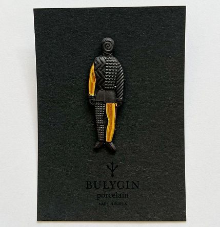 Брошь ручной работы Bulygin «Малевич», фарфор, чёрно-золотистая, фото 2.
