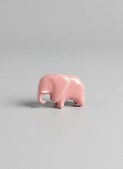 Брошь керамическая «Розовый слон», фото 1.