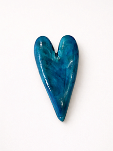 Брошь ручной работы «Длинное сердце», тёмно-зелёная, керамика