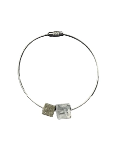 Браслет ручной работы «Кубики», серый, бетон